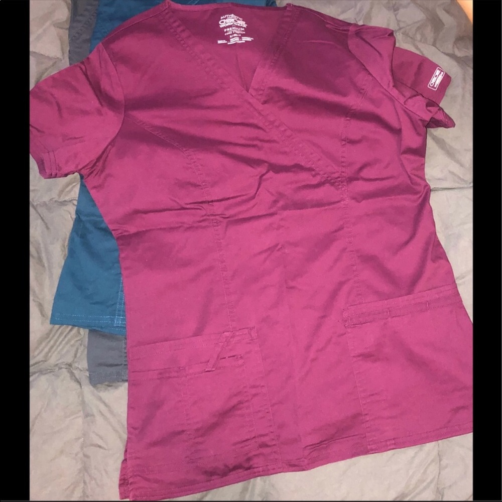 Cherokee workwear scrub top